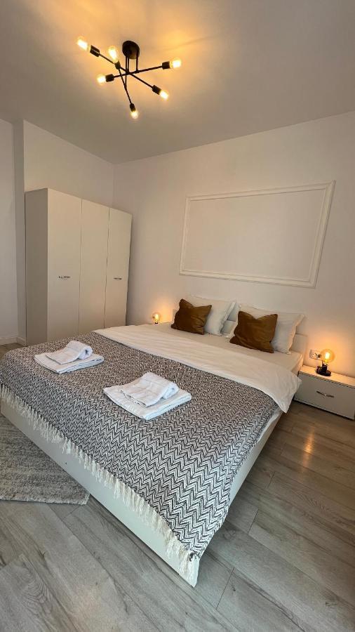 The Nest Apartment Floresti  Ngoại thất bức ảnh